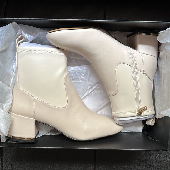 🔥🔥🔥NEW Coach Nala Ankle Boots - Picture 10 of 13